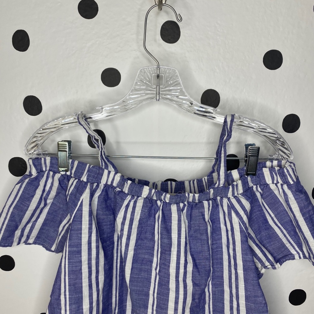 🌈5/$25🌈adorable blue/white off shoulders blouse - Picture 2 of 8